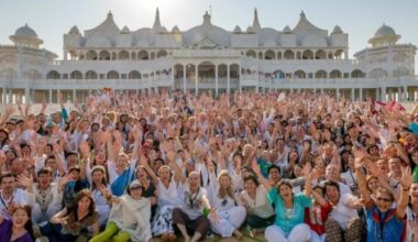 Looking for inner peace? Sri Preethaji brings immersive spiritual program to L.A. – Daily Bulletin