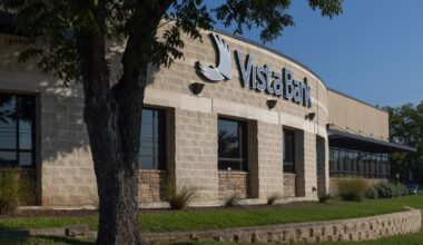National Bank Holdings buys Dallas’ Vista in $369M deal