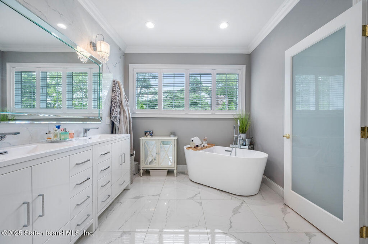 373 Ocean Terrace