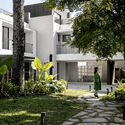 Casas Blanc 59 Residential Complex / Nommo Arquitetos - Exterior Photography, Balcony, Courtyard