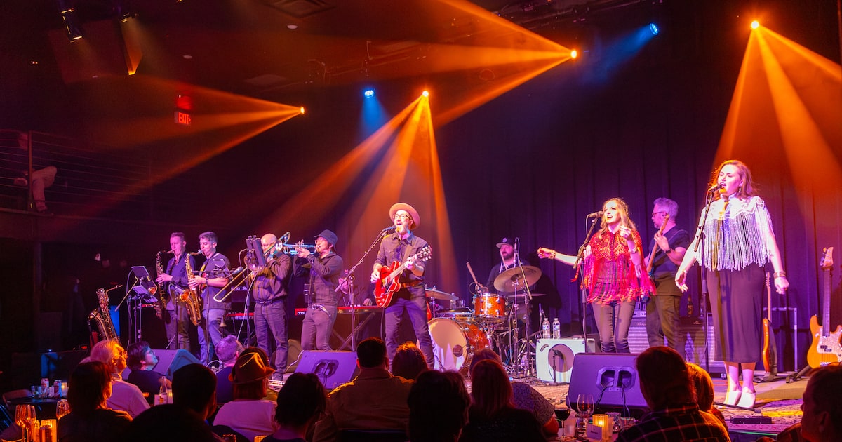 Dallas soul singer releasing cover of a Texas indie rock classic