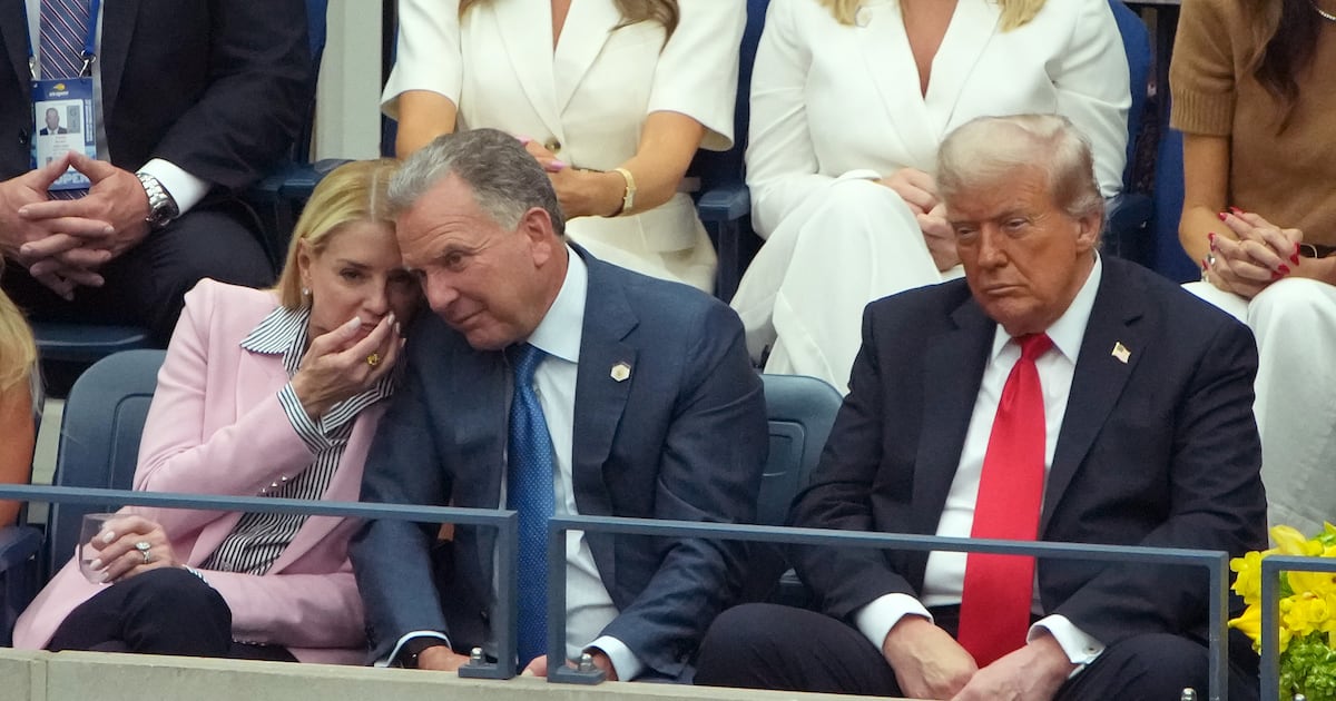 Psychologists Sound Alarm on Trump Dozing Off