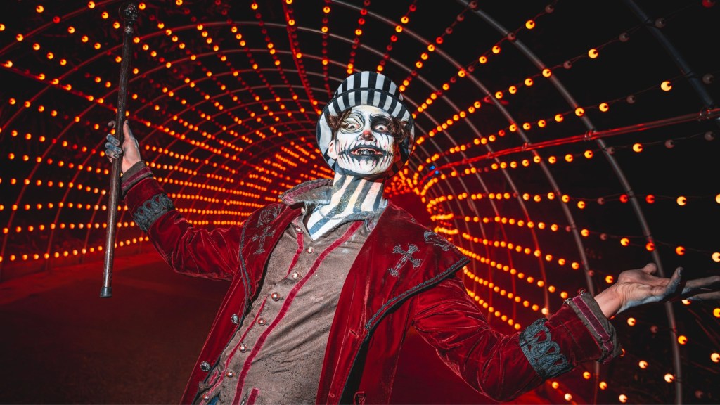 SeaWorld’s Howl-O-Scream returns with new haunted attractions – Orange County Register