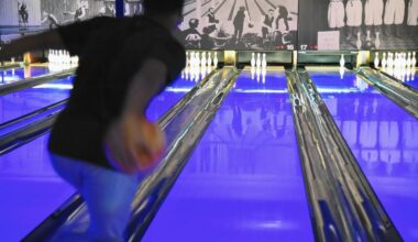 Bowling and restaurant chain Pinstripes files bankruptcy