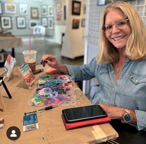 Artist Leah Higgins paints a wide variety of subjects, but specializes in landscapes. homes and portraits. (Courtesy of Dot Renshaw)