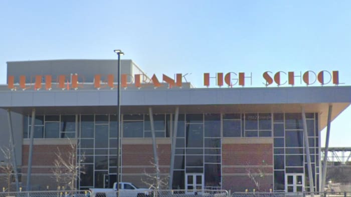 Burbank-Luling football game canceled due to social media threat, Burbank principal says
