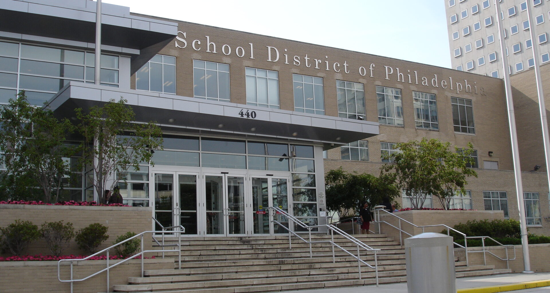 Philadelphia School District relaunches Parent and Family University