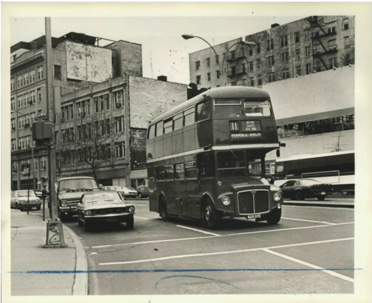 Vintage photos of buses on Staten Island