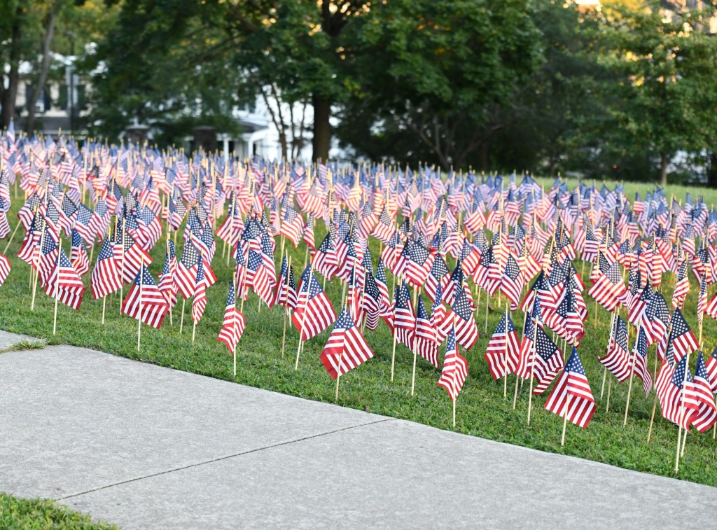 9-11 ceremony stokes the passions of patriotism and faith