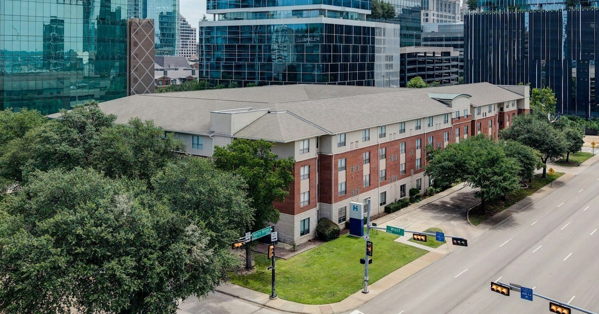 Harwood District hotel bought by South Carolina firm