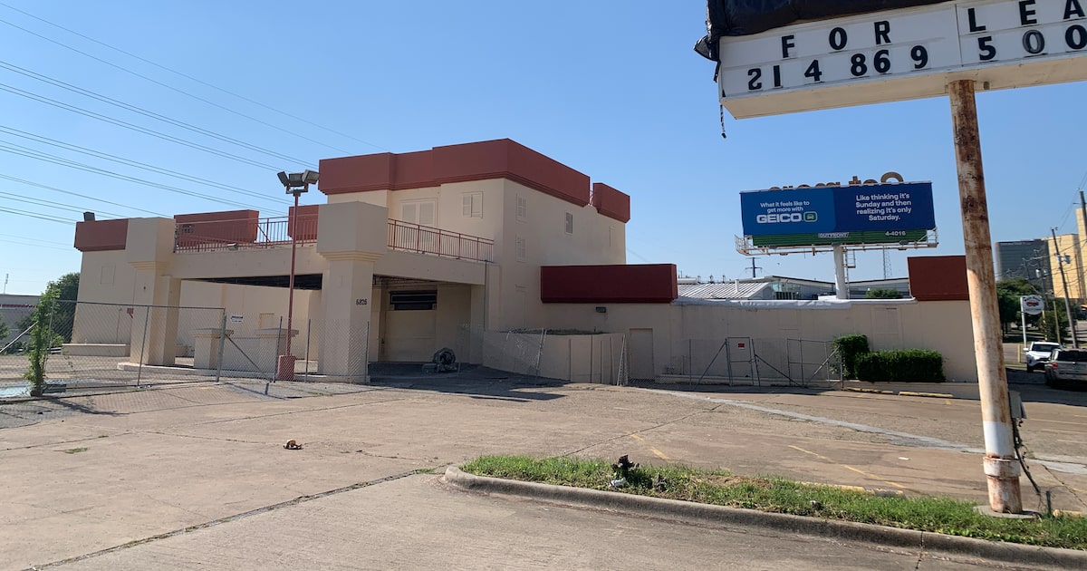 Dallas shuttered the Million Dollar Saloon in 2009. Now, it wants it demolished