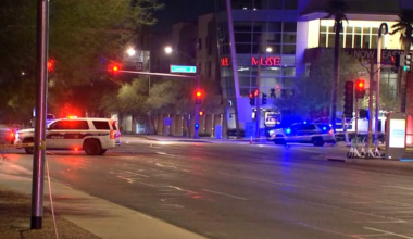 Deadly crash prompts closure of McDowell Road in Phoenix