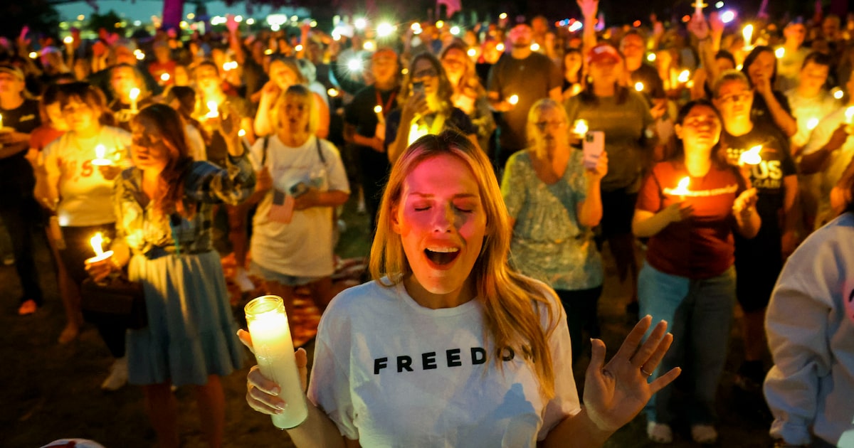 Vigil for slain activist Charlie Kirk draws throng to Fort Worth