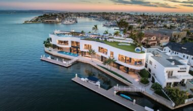 Coronado Cays mansion sells for $24M at Hong Kong auction