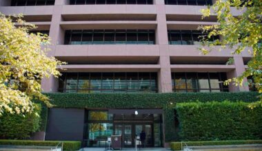 Longtime San Diego defense attorney sworn in as magistrate