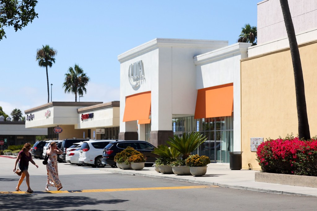 San Diego wants 17,000 new homes in Clairemont, mostly in high-rises. But it’s not touching residential neighborhoods. – San Diego Union-Tribune