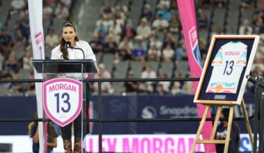 Alex Morgan thanks fans as Wave retire her number
