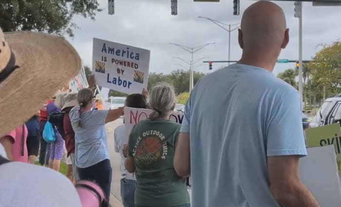 Dozens gather in Southside for ‘No Kings’ protest