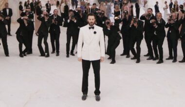 Expendable Billionaires Dance on Edge of a Volcano