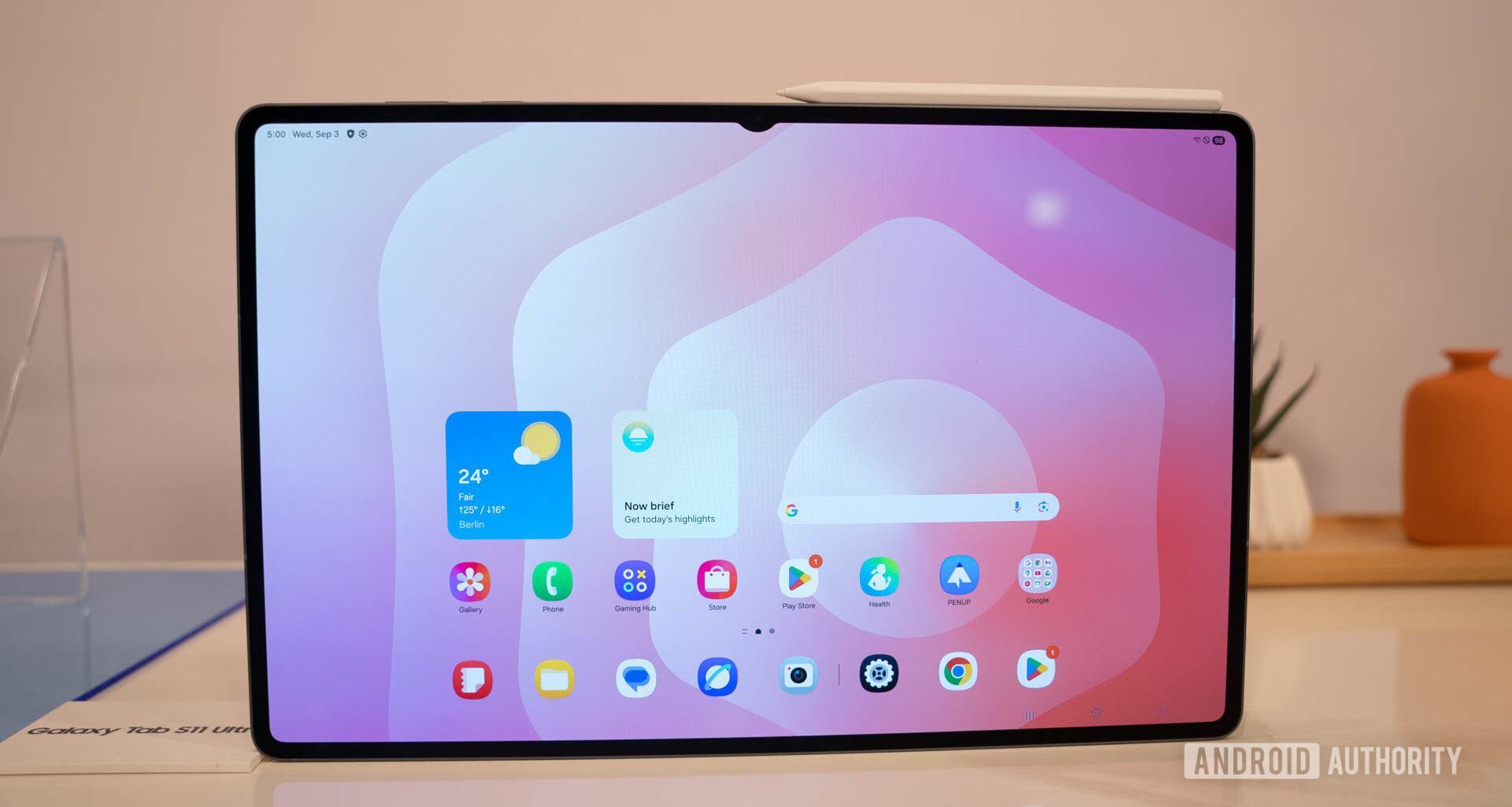 Samsung Galaxy Tab S11 Ultra home screen