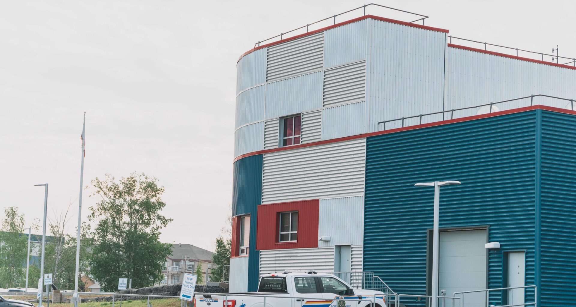 Inuvik airport shooting suspect apprehended on Dempster Highway