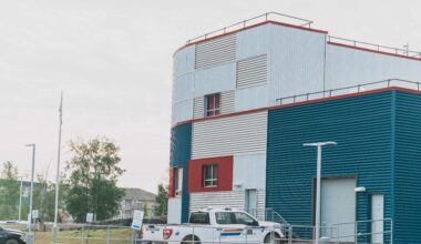 Inuvik airport shooting suspect apprehended on Dempster Highway