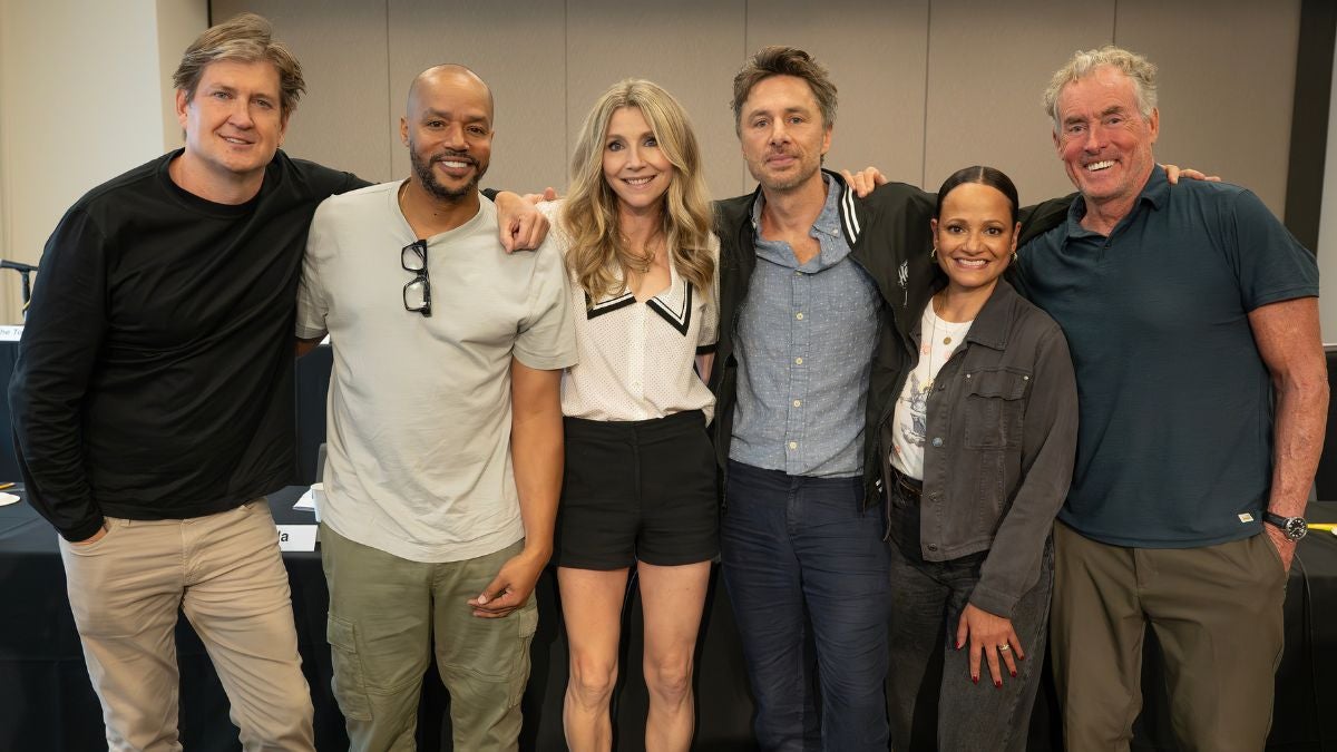 'Scrubs' Reboot Brings Together Original Cast for First Table Read