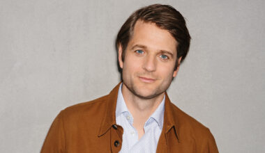 Klarna's IPO pops, raising $1.4B, with Sequoia as the biggest winner