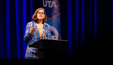 UTA president talks challenges with feds, recent wins at State of the University address