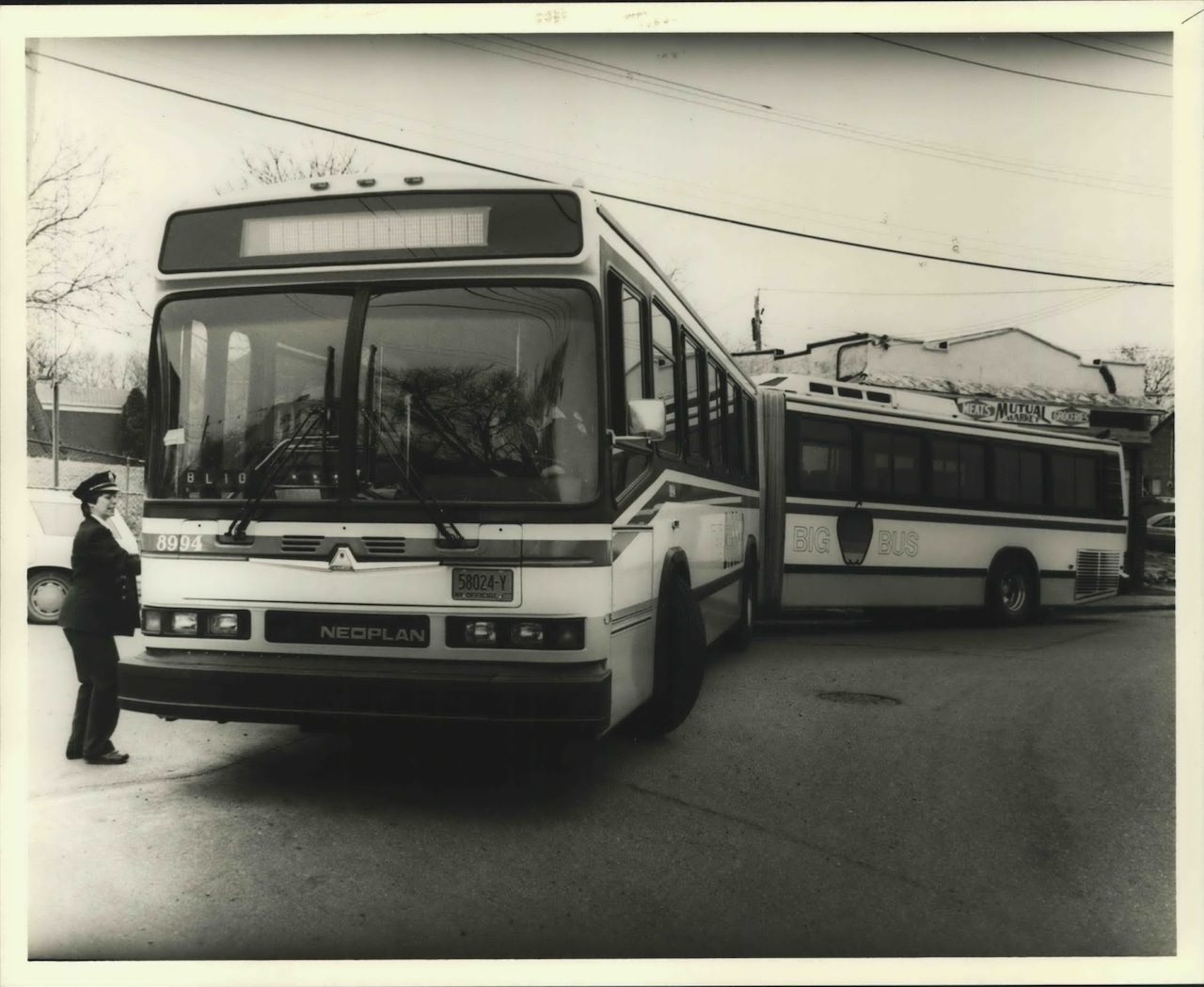 Vintage photos of buses on Staten Island