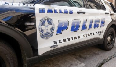 Two Dallas police officers injured after squad cars crash into one another