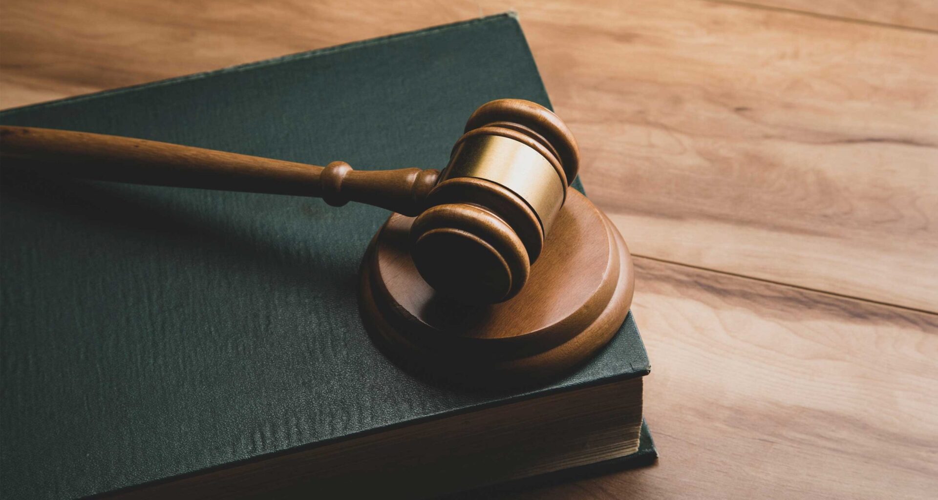 2025 Top Lawyers - PHOENIX magazine
