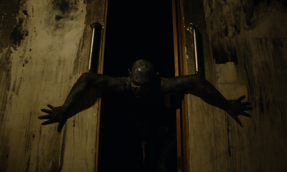 'Traumatika' Review - Disjointed Possession Horror Brings Early Scares But Not Much Else