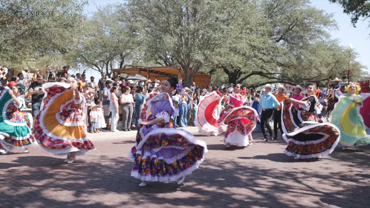 Fiestas Patrias Parade & Celebration – NBC 5 Dallas-Fort Worth