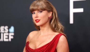 Taylor Swift Sets 'Graham Norton' and 'Fallon' Late-Night Appearances