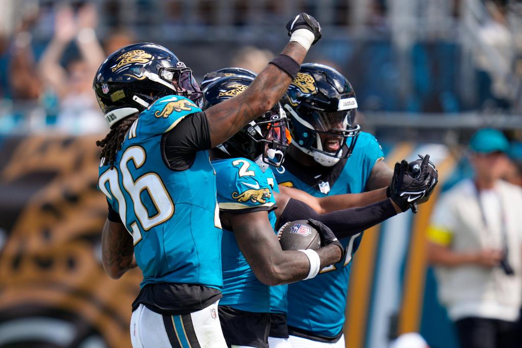 Jacksonville Jaguars' defense showing improvement