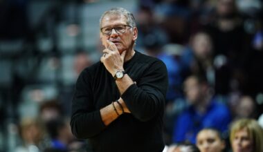 “You Feel Bad for the Kid”: When Geno Auriemma Pointed Out the Difference Between Supportive and “Crazy” Parents