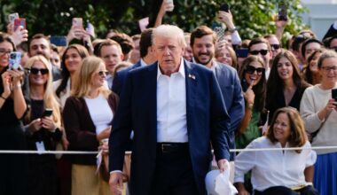 Congressional leaders leave White House meeting without deal to avoid government shutdown