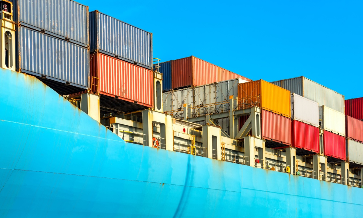 US Imports Poised to Decline Amid Tariff, Policy Uncertainty