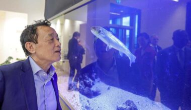 Director-General’s Iceland Visit Focuses On Salmon Genetics, Renewable Energy And The Blue Economy