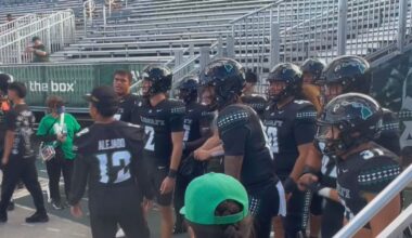 ‘Bows get back on track, downing Sam Houston 37-20 in Manoa