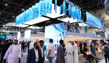 Dubai telecoms company Du inundated with customer queries as service slows