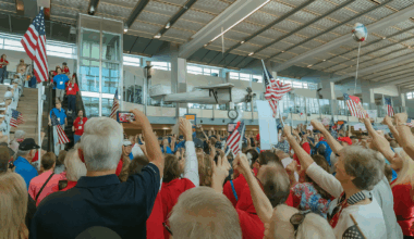 Dozens of veterans welcomed home to San Diego after Honor Flight to Washington, D.C. – NBC 7 San Diego