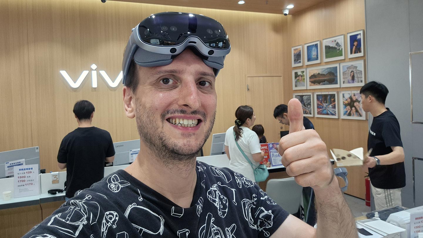 Vivo Vision hands-on: a good, cheaper clone of the Apple Vision Pro