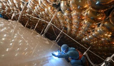 This Giant Subterranean Neutrino Detector Is Taking On the Mysteries of Physics