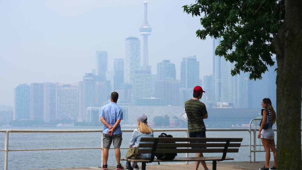 Click to play video: 'Why is it so challenging to forecast wildfire smoke? Unravelling the haze'