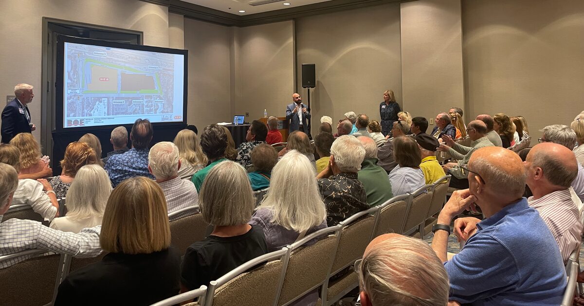 Dallas’ first H-E-B draws opposition, support from residents as city considers zoning