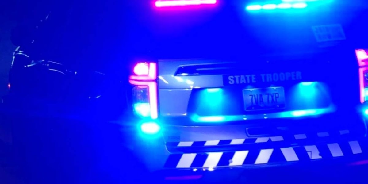 Crash causes partial closure on I-10 south of Phoenix