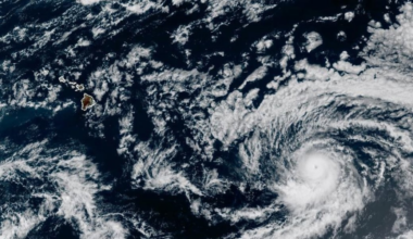 Emergency proclamation issued as Kiko nears Hawaii