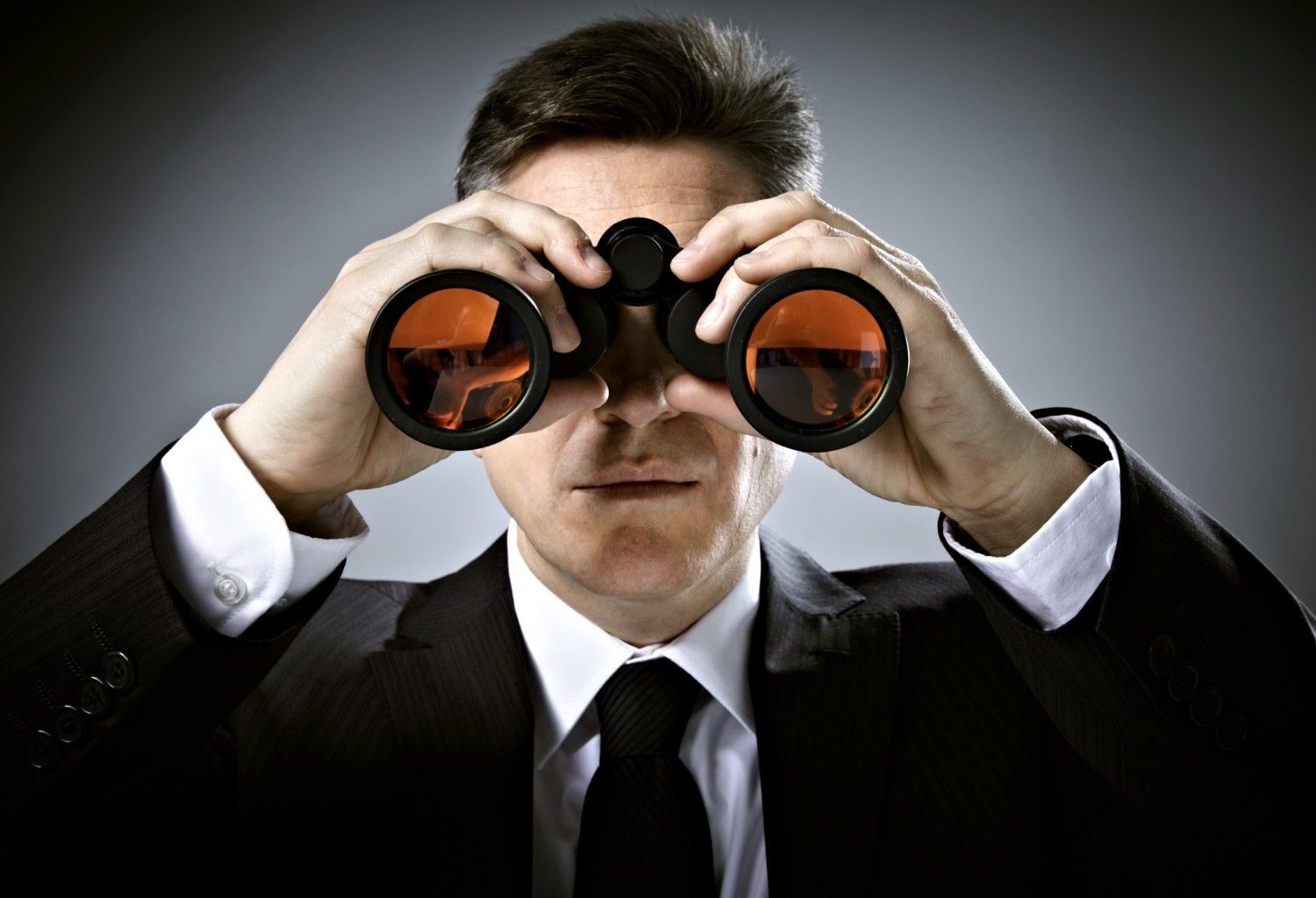 Traders Eye Upside as Gold Surges to Fresh Records